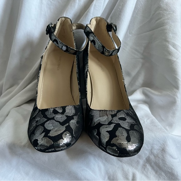 Marc Fisher, Women’s Size 11, Black and Silver round toe, ankle strap heels - Picture 4 of 5